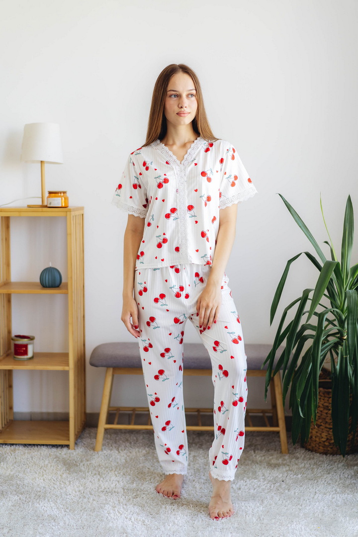 Комплект жіночий